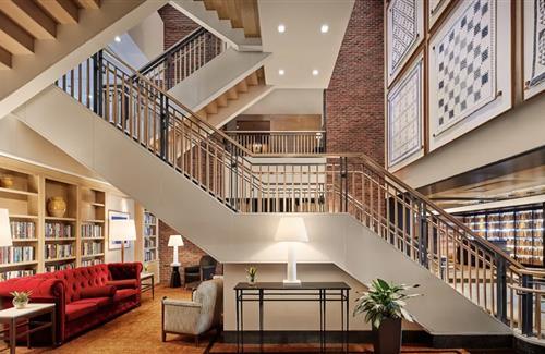Stairway lobby